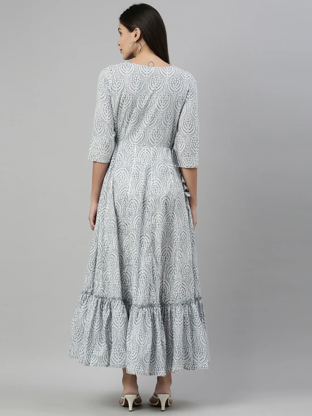Neerus Grey Color Cotton Fabric Kurta - Image 5