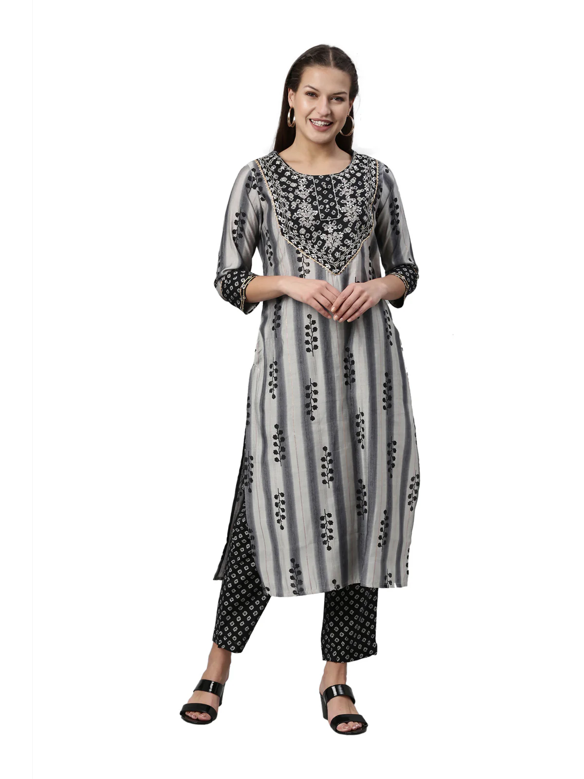 Neerus Grey Color Cotton Fabric Kurta Set