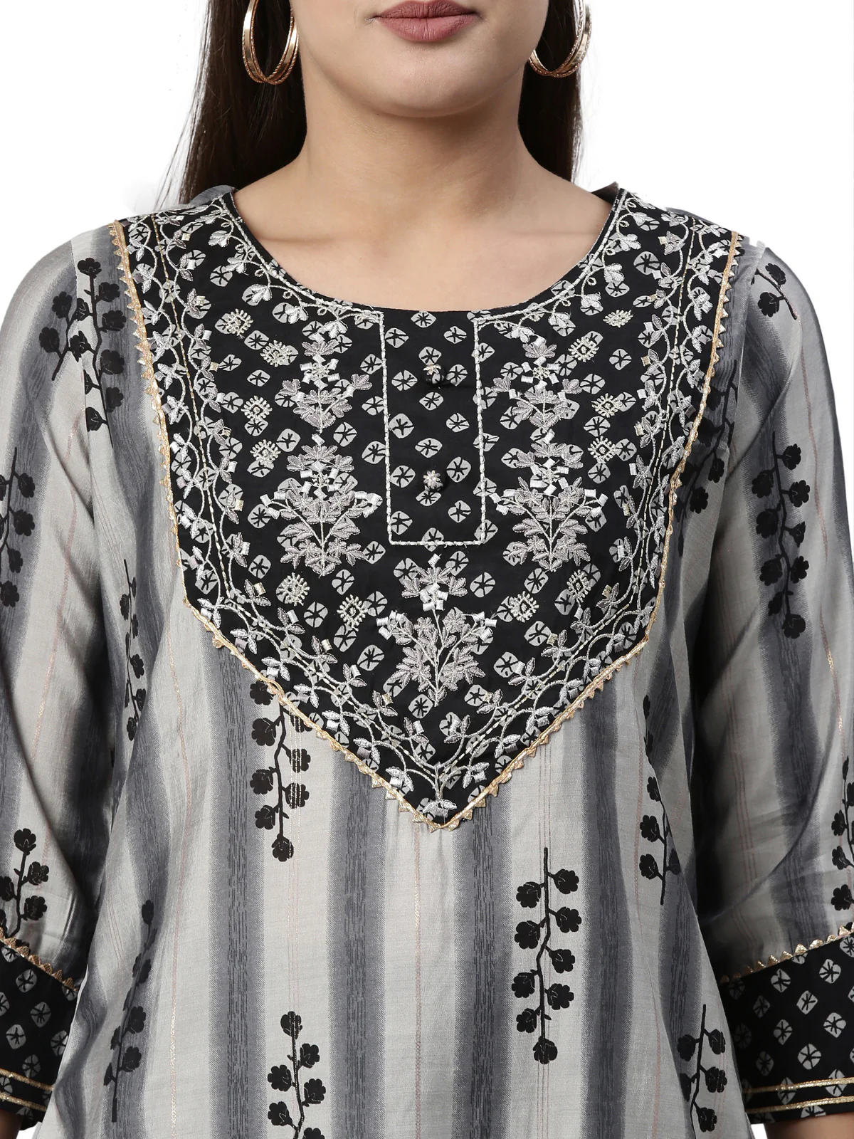 Neerus Grey Color Cotton Fabric Kurta Set - Image 2