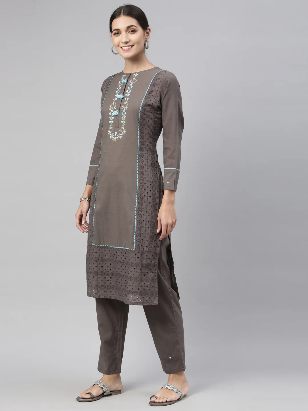 Neerus Grey Color Cotton Fabric Kurta Set - Image 5