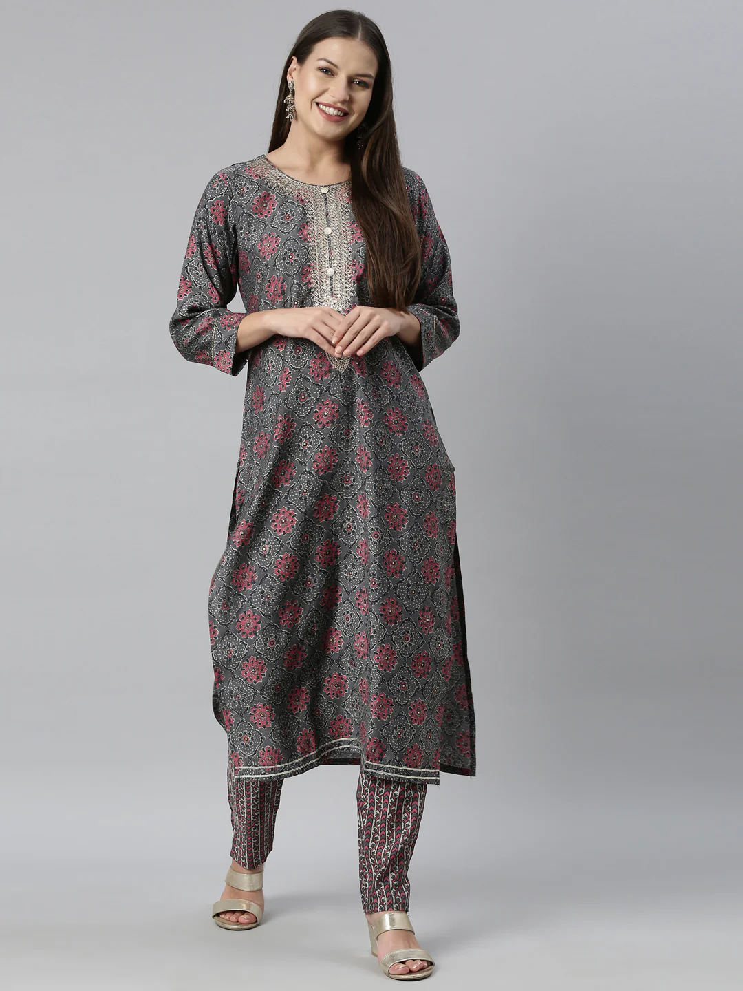 Neerus Grey Color Muslin Fabric Kurta Set - Image 6