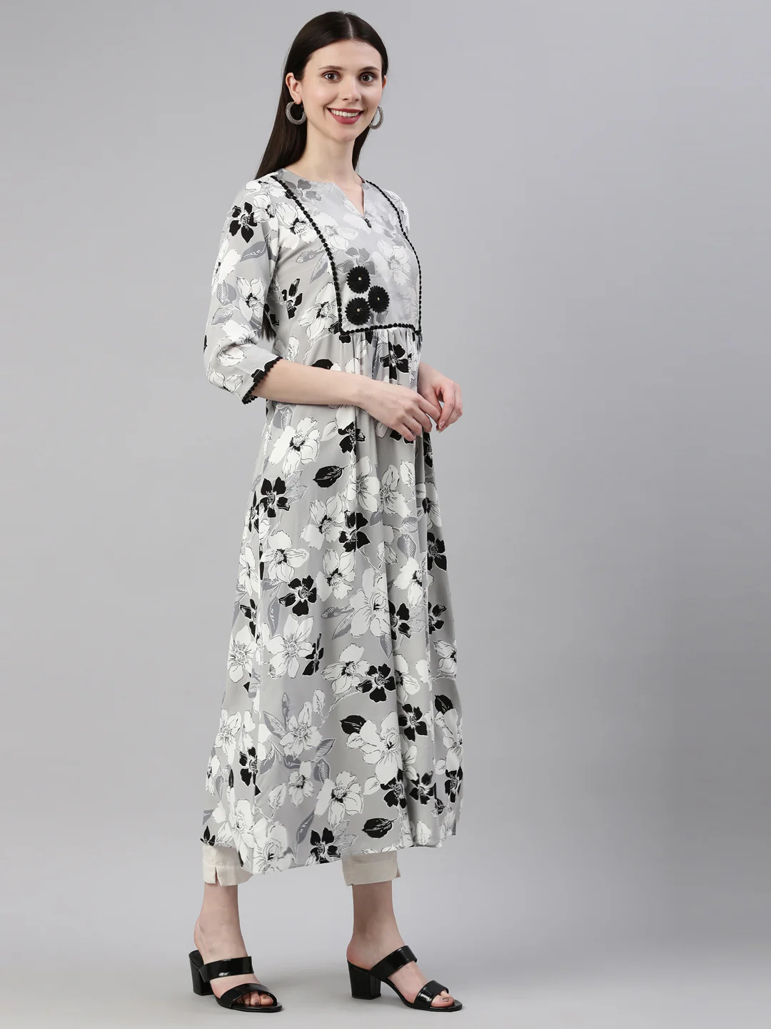 Neerus Grey Color Rayon Fabric Kurta - Image 4