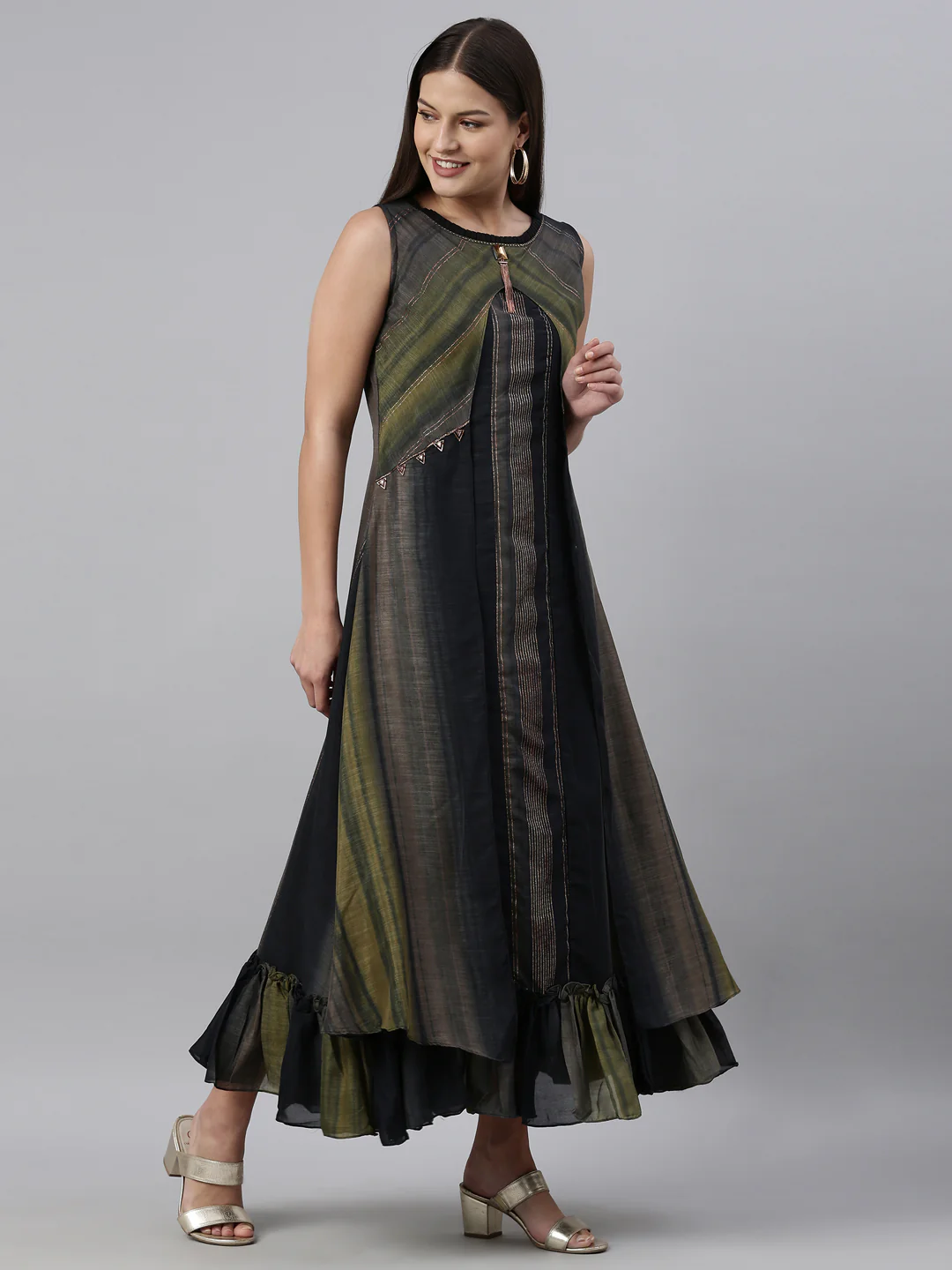 Neerus Grey Color Silk Fabric Kurta - Image 4