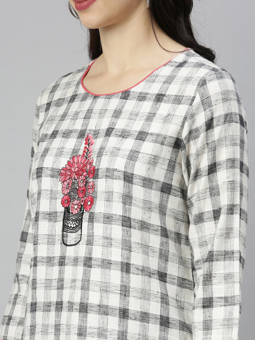 Neerus Grey Embroidered Straight Kurta - Image 2