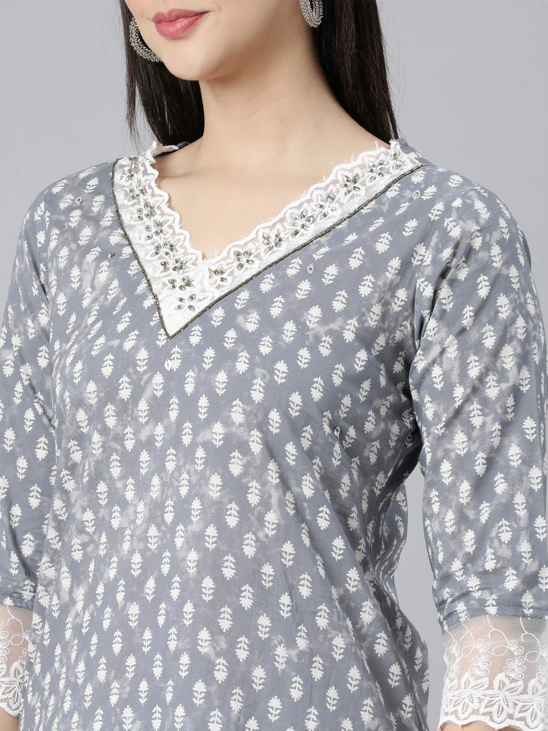 Neerus Grey Panelled Straight Printed Kurta And Trousers With Dupatta - Image 5