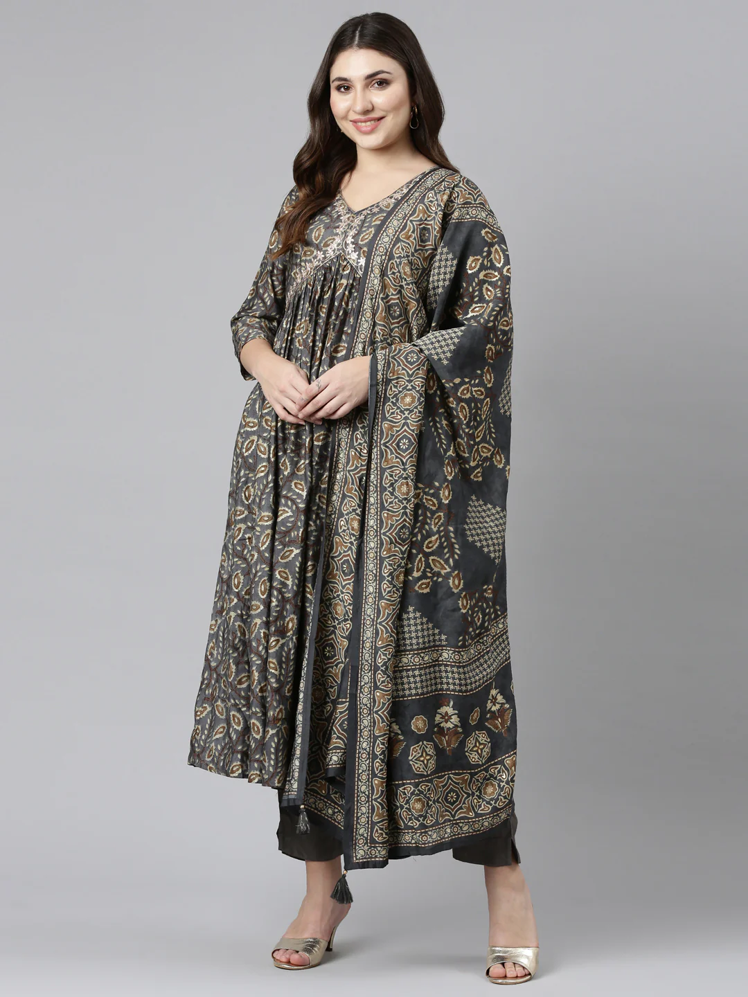 Neerus Grey Pleated Straight Printed Kurta And Trousers With Dupatta - Image 5