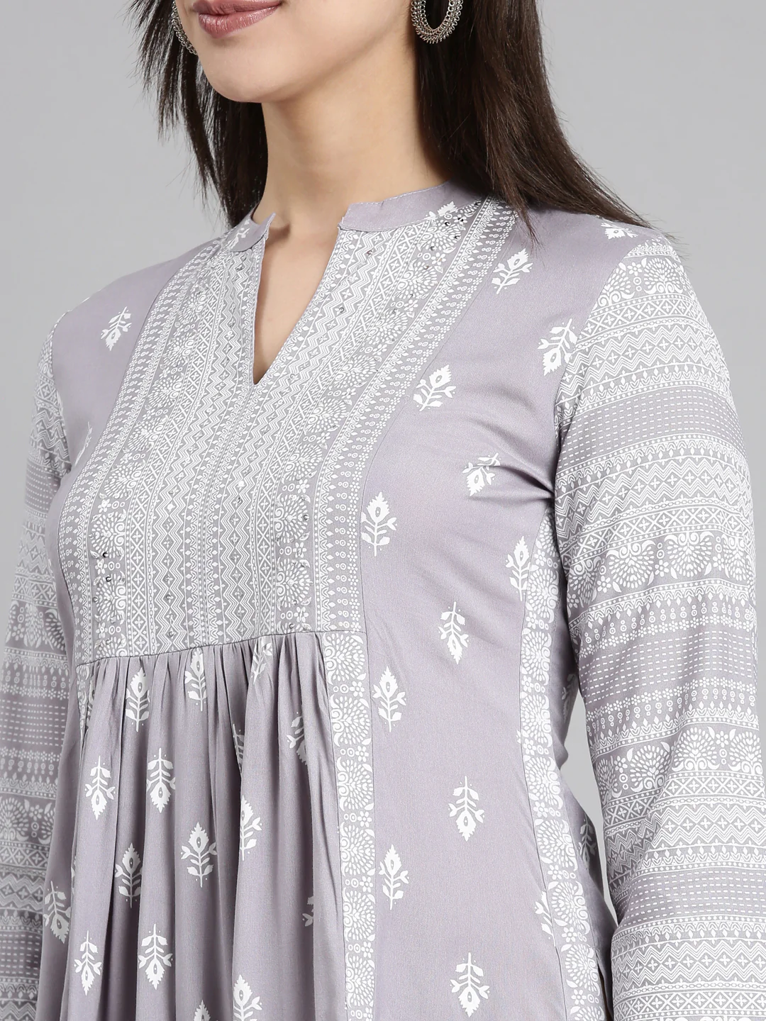 Neerus Grey Pleated Straight Woven Design Kurta - Image 4