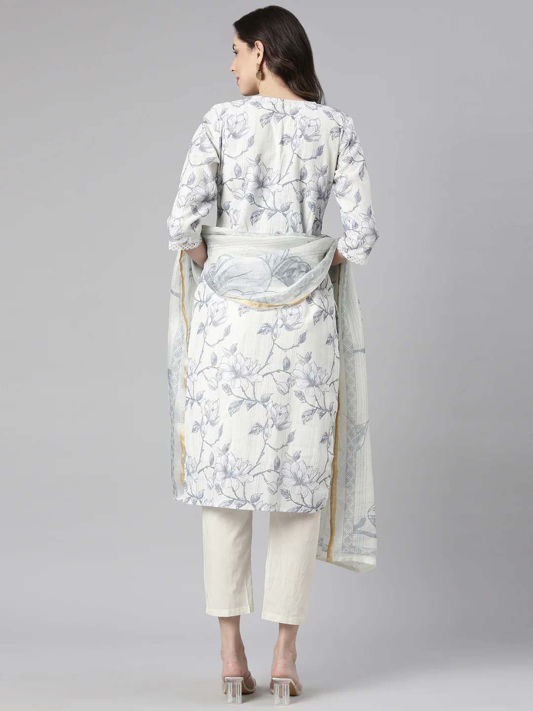 Neerus Grey Printed Straight Kurta and Trousers With Dupatta - Image 4