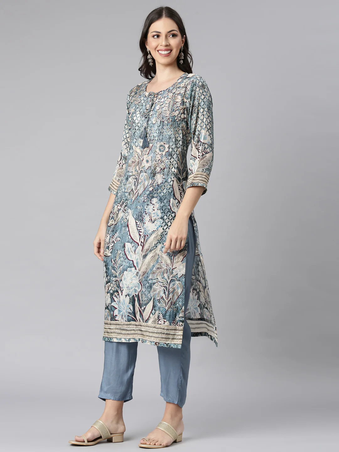 Neerus Grey Printed Straight Kurta and Trousers With Dupatta - Image 2