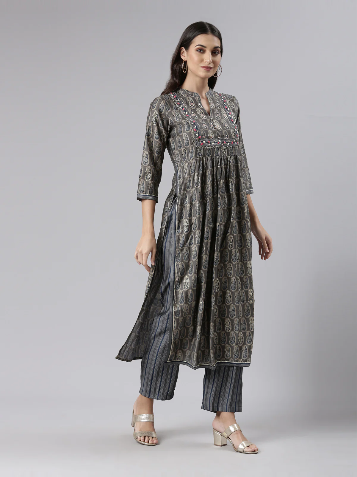 Neerus Grey Regular Calf Length Printed Kurta Printed Trousers With Dupatta - Image 2
