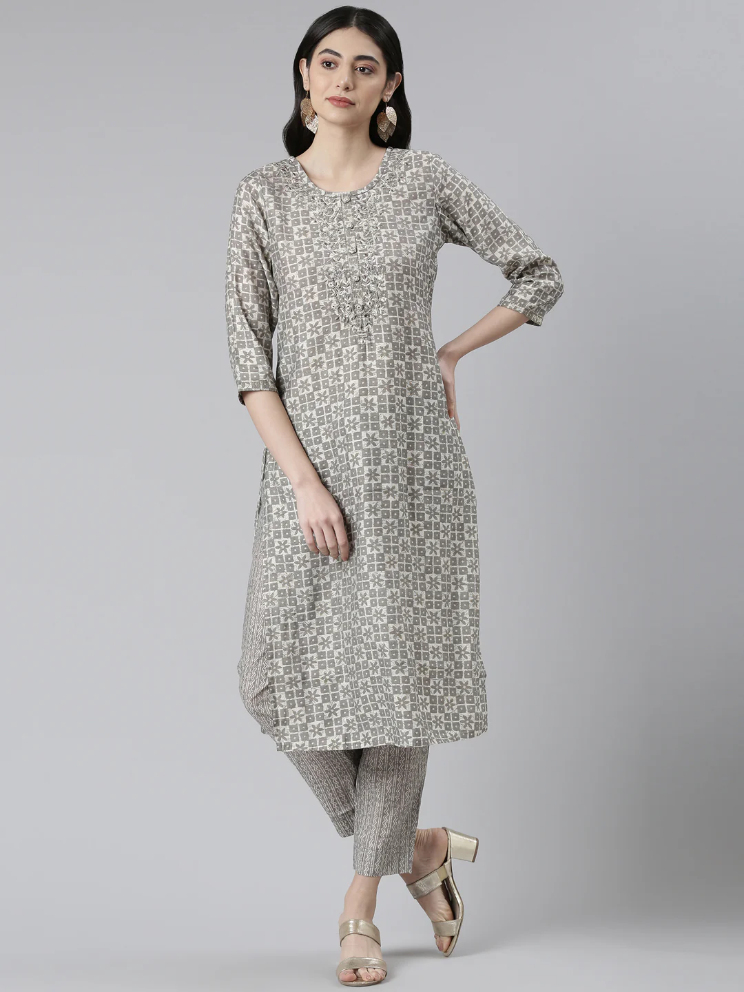 Neerus Grey Regular Knee Length Printed Kurta Printed Trousers Na