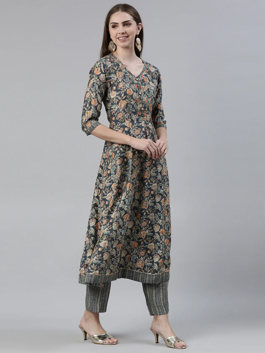 Neerus Grey Regular Knee Length Printed Kurta Printed Trousers With Dupatta - Image 2