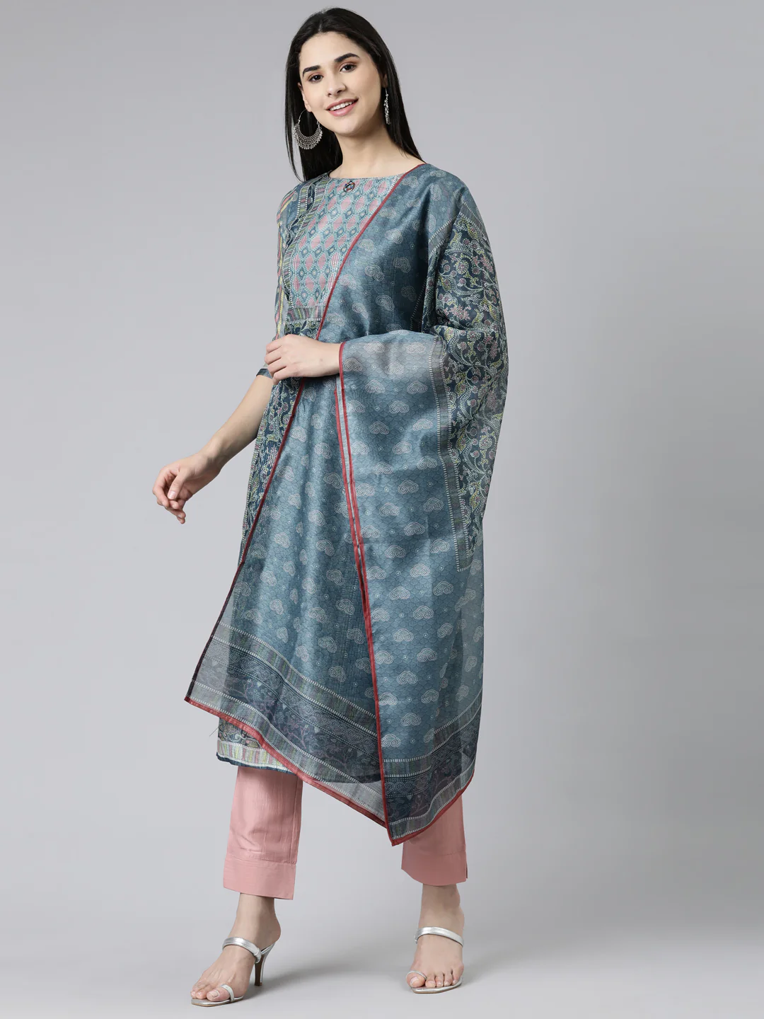 Neerus Grey Regular Knee Length Printed Kurta Solid Trousers With Dupatta - Image 4
