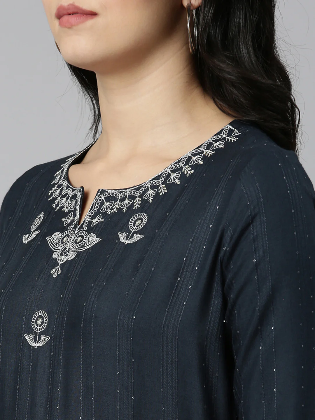 Neerus Grey Regular Straight Embroidered Kurta - Image 4