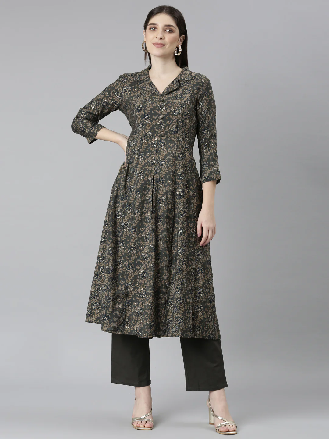 Neerus Grey Regular Straight Floral Kurta And Trousers