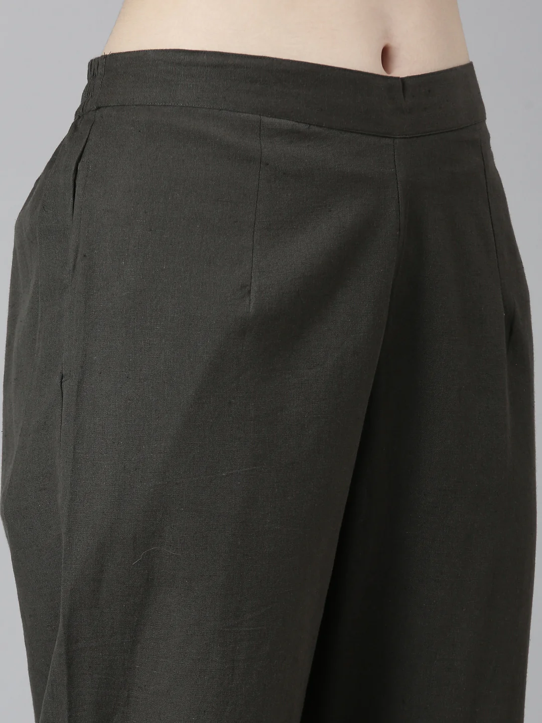 Neerus Grey Regular Straight Floral Kurta And Trousers - Image 6