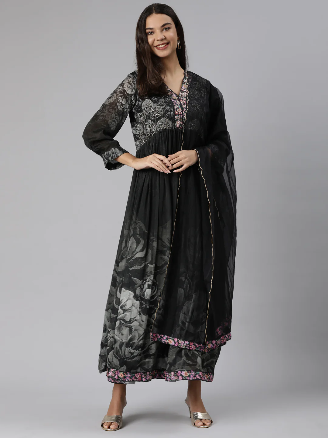 Neerus Grey Regular Straight Floral Kurta And Trousers With Dupatta - Image 5