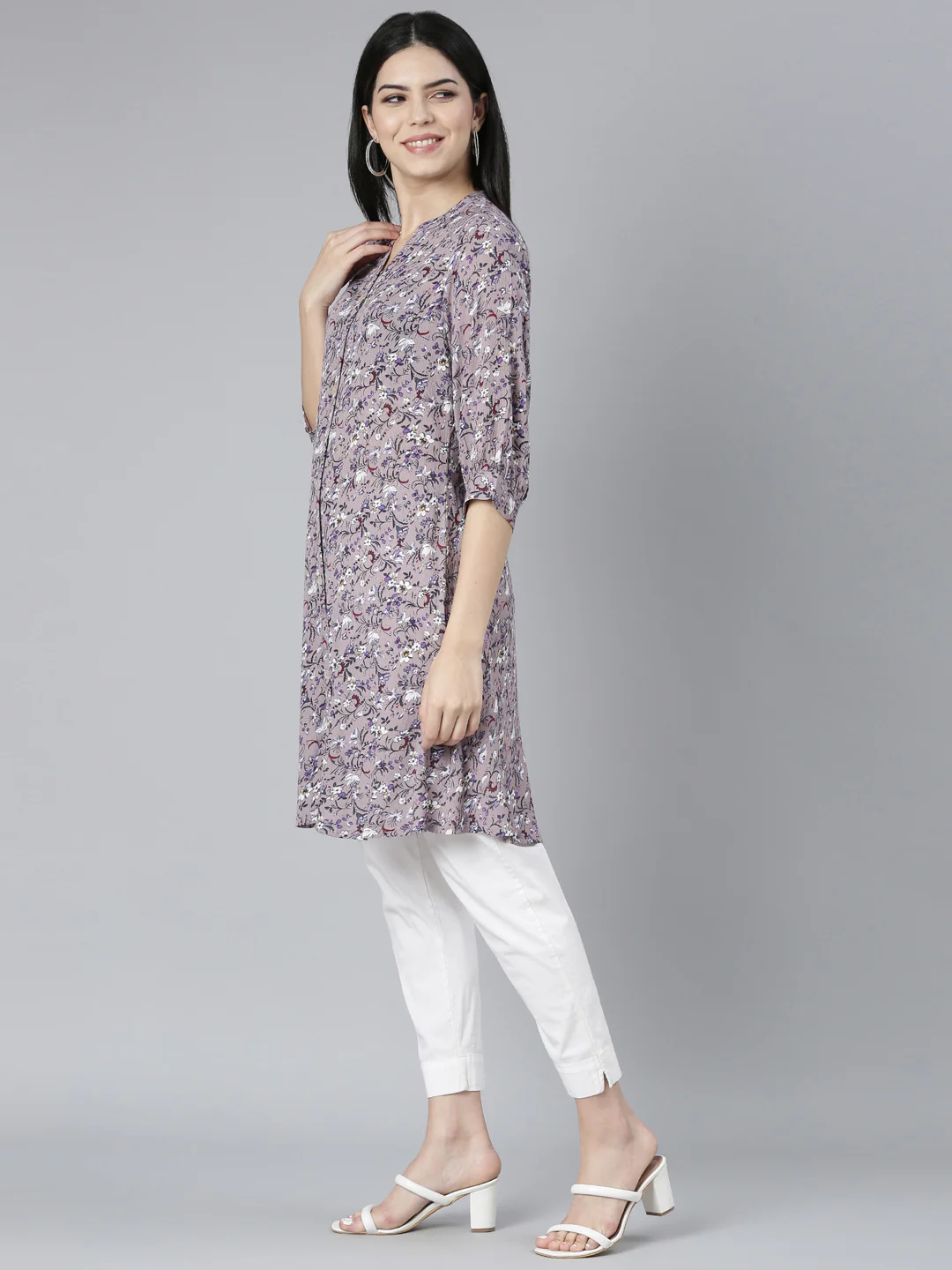 Neerus Grey Regular Straight Floral Kurta - Image 2