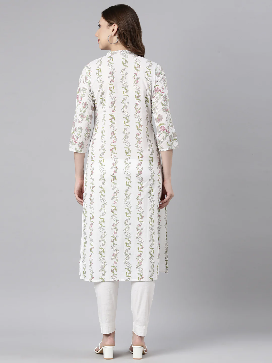 Neerus Grey Regular Straight Floral Kurta - Image 3