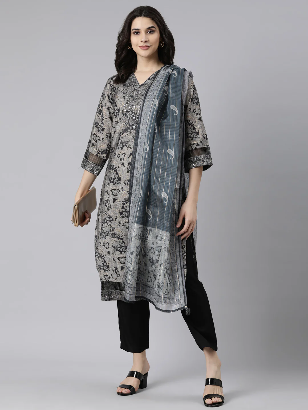 Neerus Grey Regular Straight Paisley Kurta And Trousers With Dupatta - Image 5