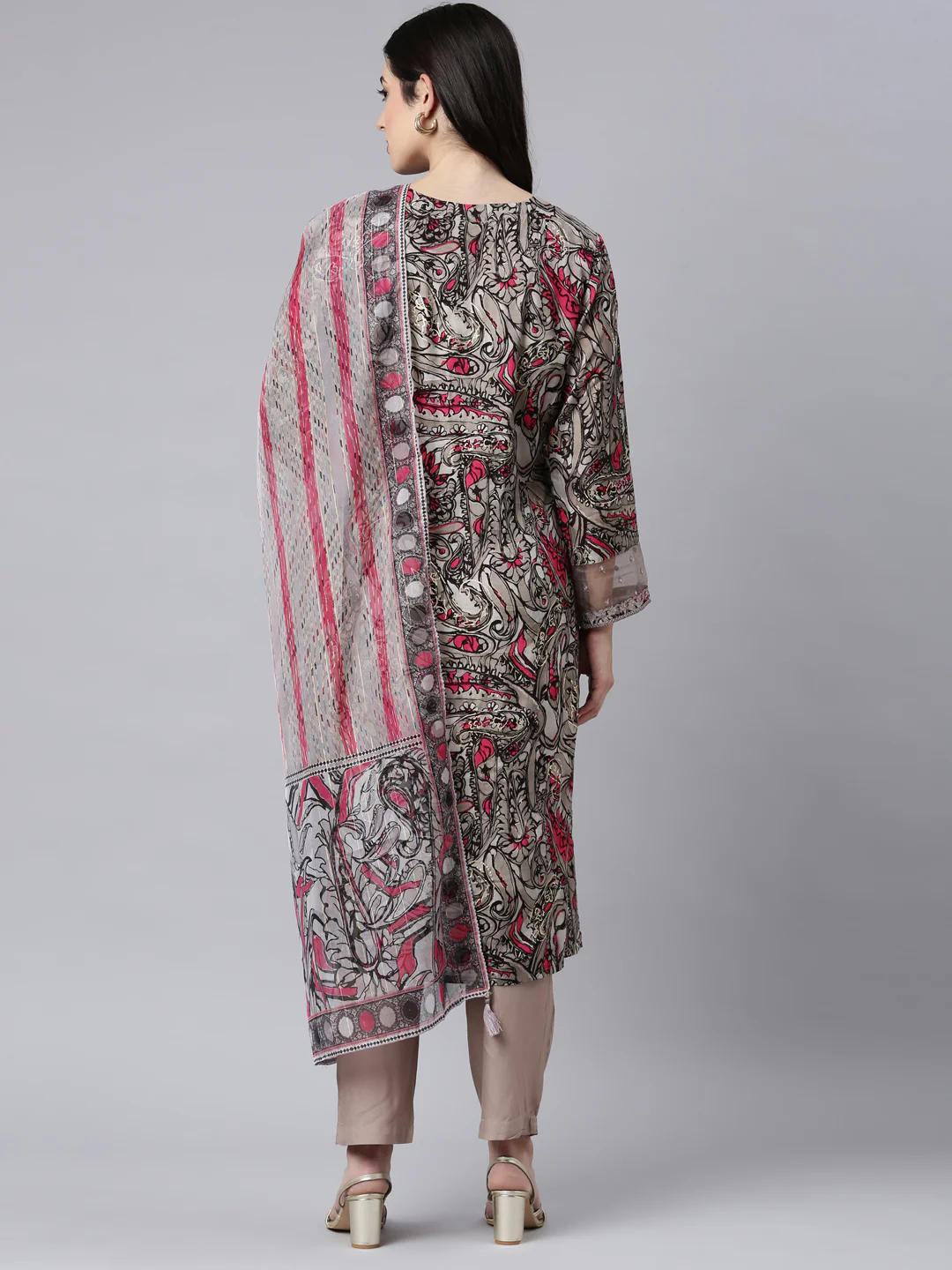 Neerus Grey Regular Straight Paisley Kurta And Trousers With Dupatta - Image 3