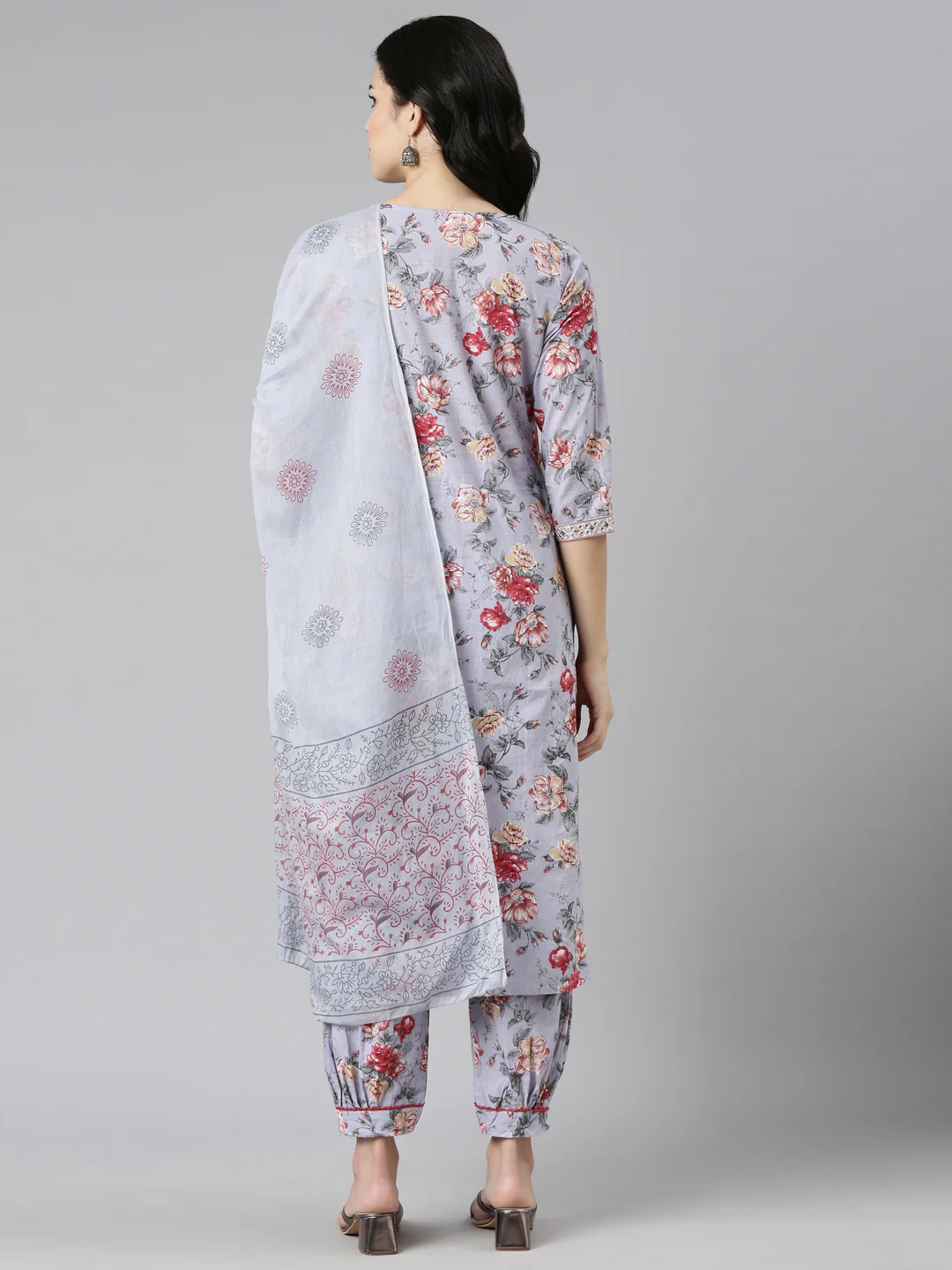 Neerus Grey Regular Straight Printed Kurta And Salwar With Dupatta - Image 3