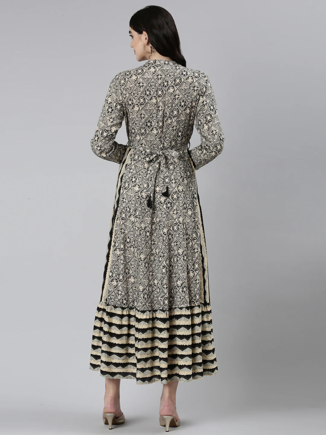 Neerus Grey Straight Casual Floral Dresses - Image 3
