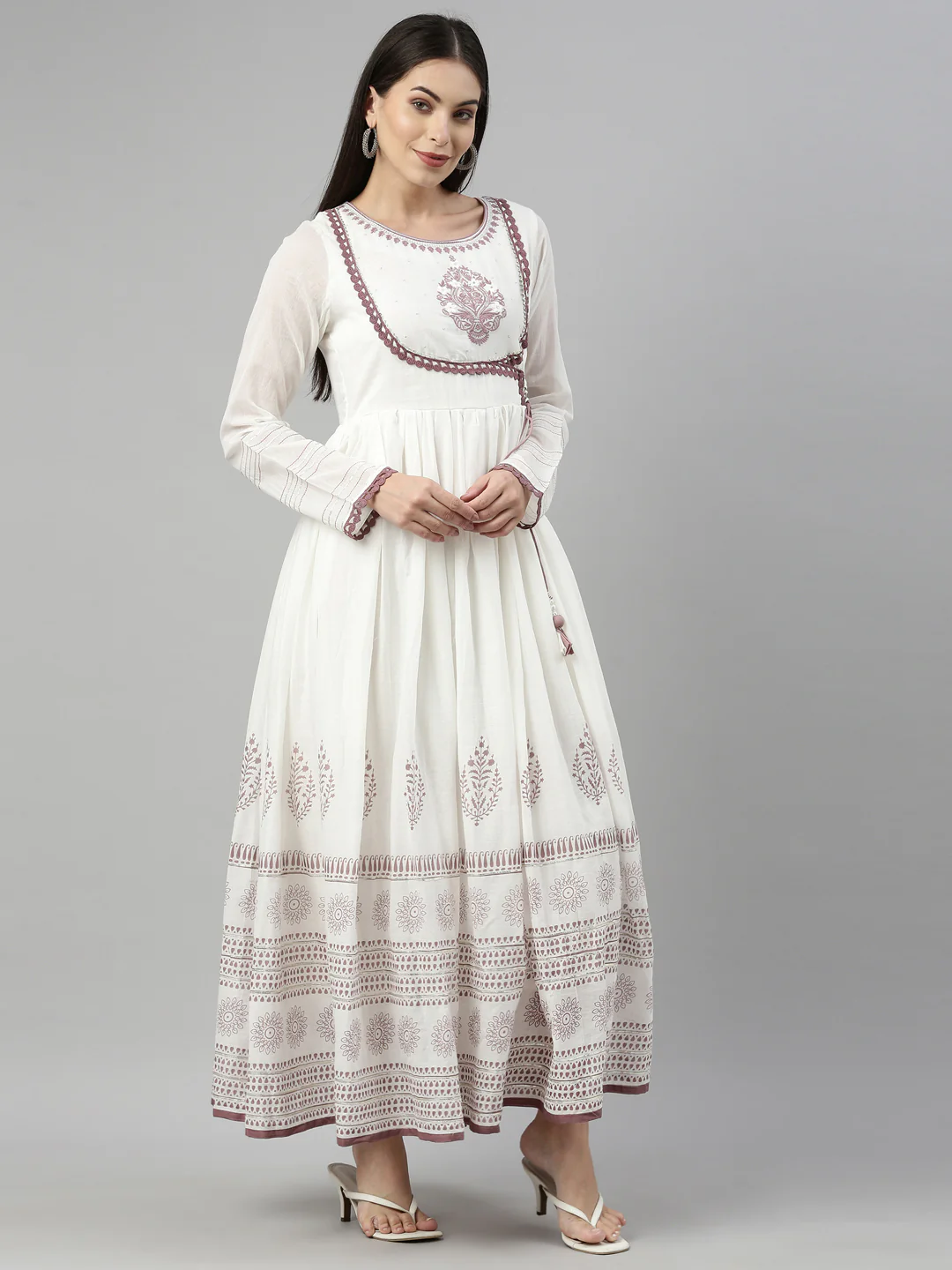 Neerus Lavender Color Cotton Fabric Kurta With Dupatta - Image 5