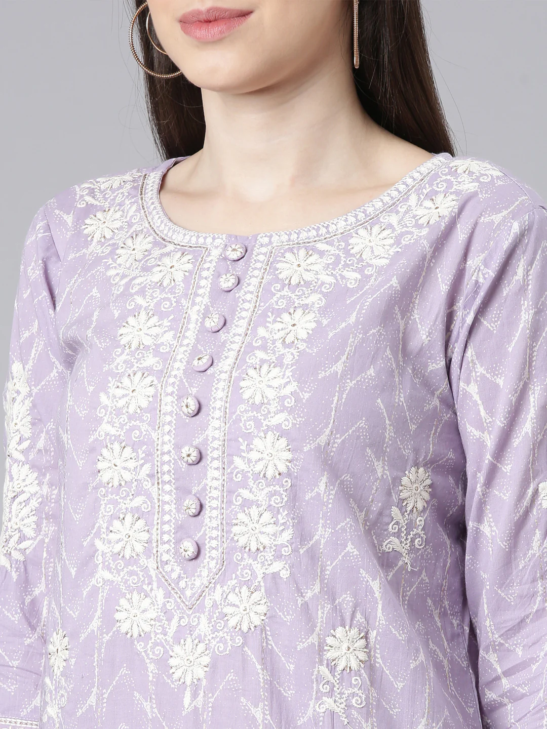 Neerus Lavender Embroidered Straight Kurta and Trousers With Dupatta - Image 4