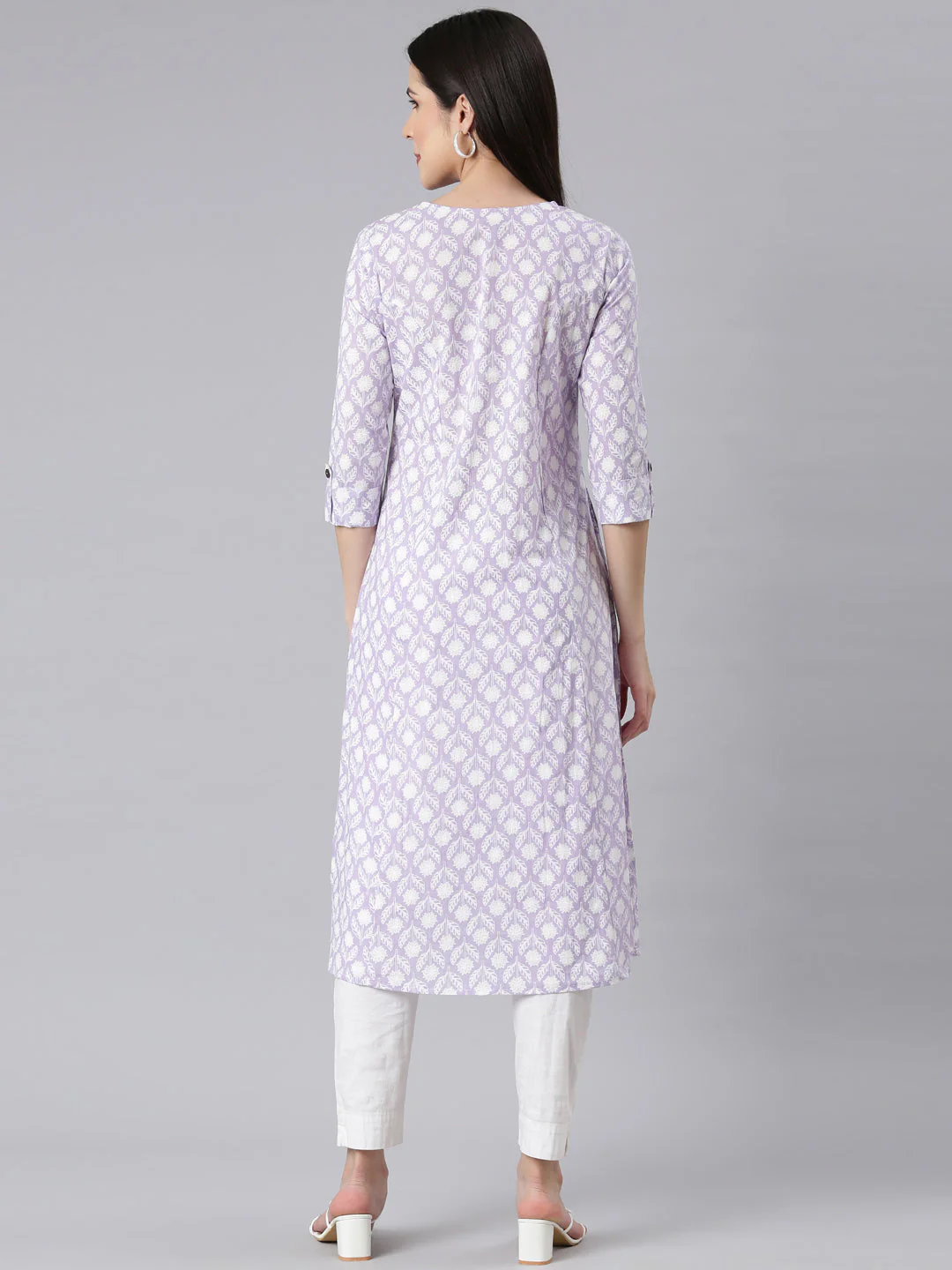 Neerus Lavender Panelled Straight Floral Kurta - Image 3