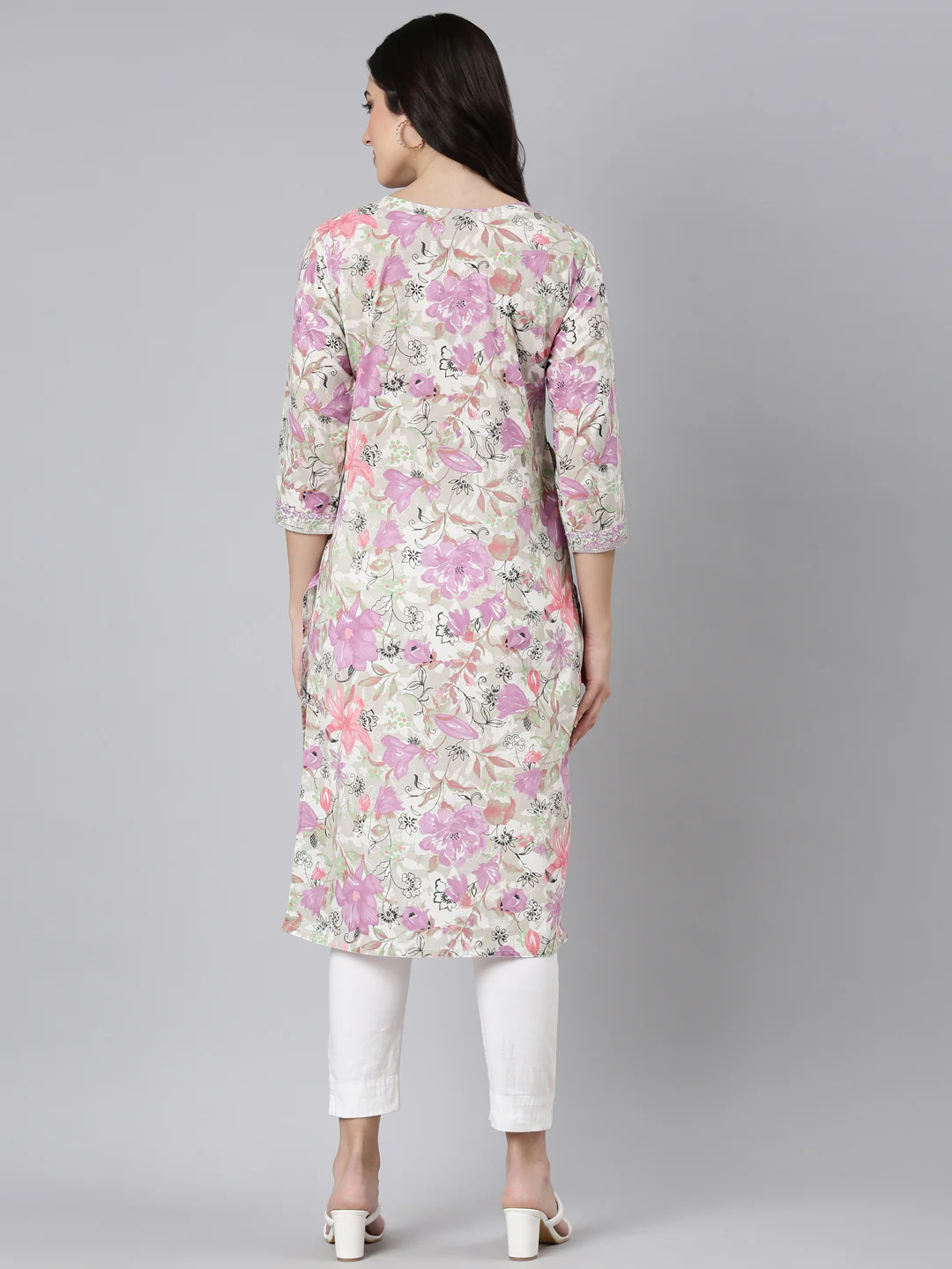 Neerus Lavender Panelled Straight Floral Kurta - Image 3