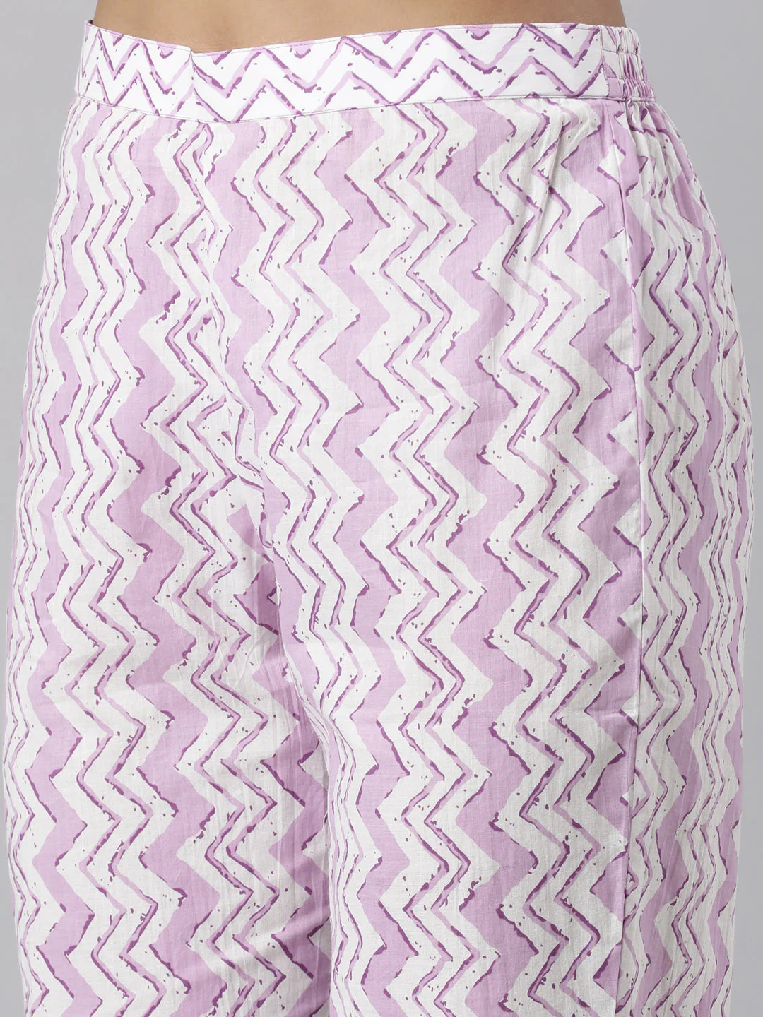 Neerus Lavender Panelled Straight Printed Kurta And Trousers With Dupatta - Image 7