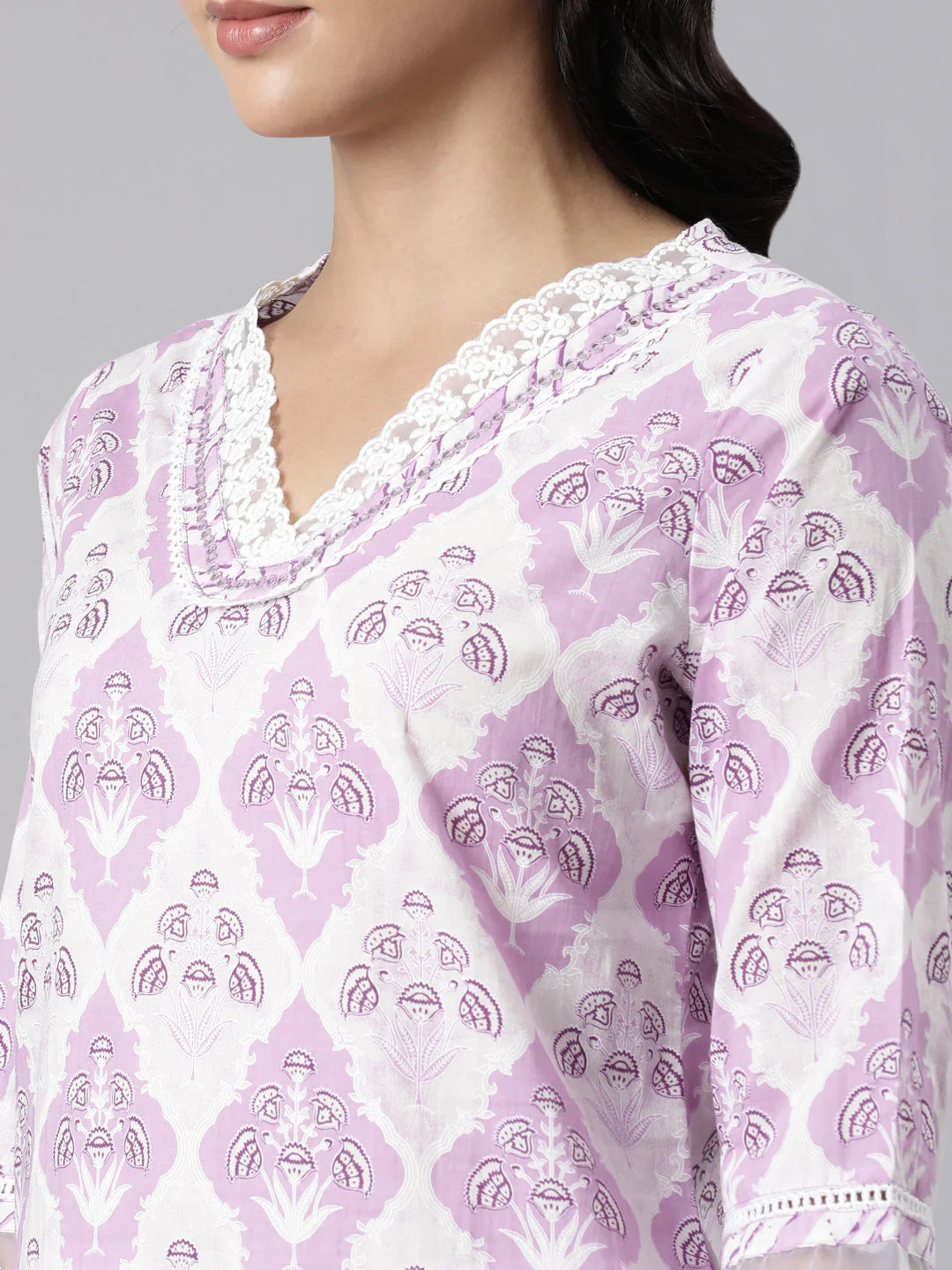 Neerus Lavender Panelled Straight Printed Kurta And Trousers With Dupatta - Image 9