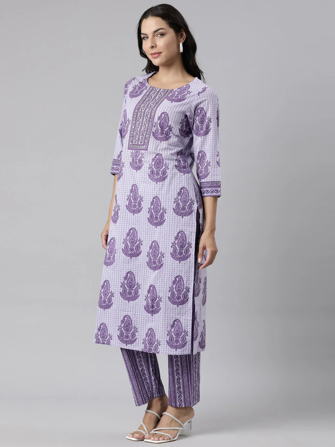 Neerus Lavender Panelled Straight Printed Kurta And Trousers With Dupatta - Image 2