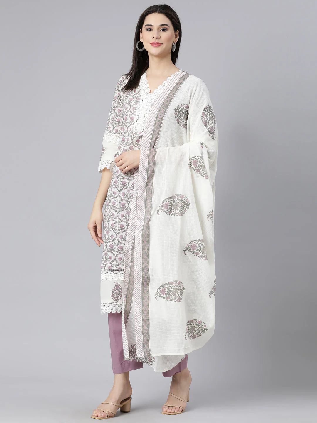 Neerus Lavender Panelled Straight Printed Kurta And Trousers With Dupatta - Image 6