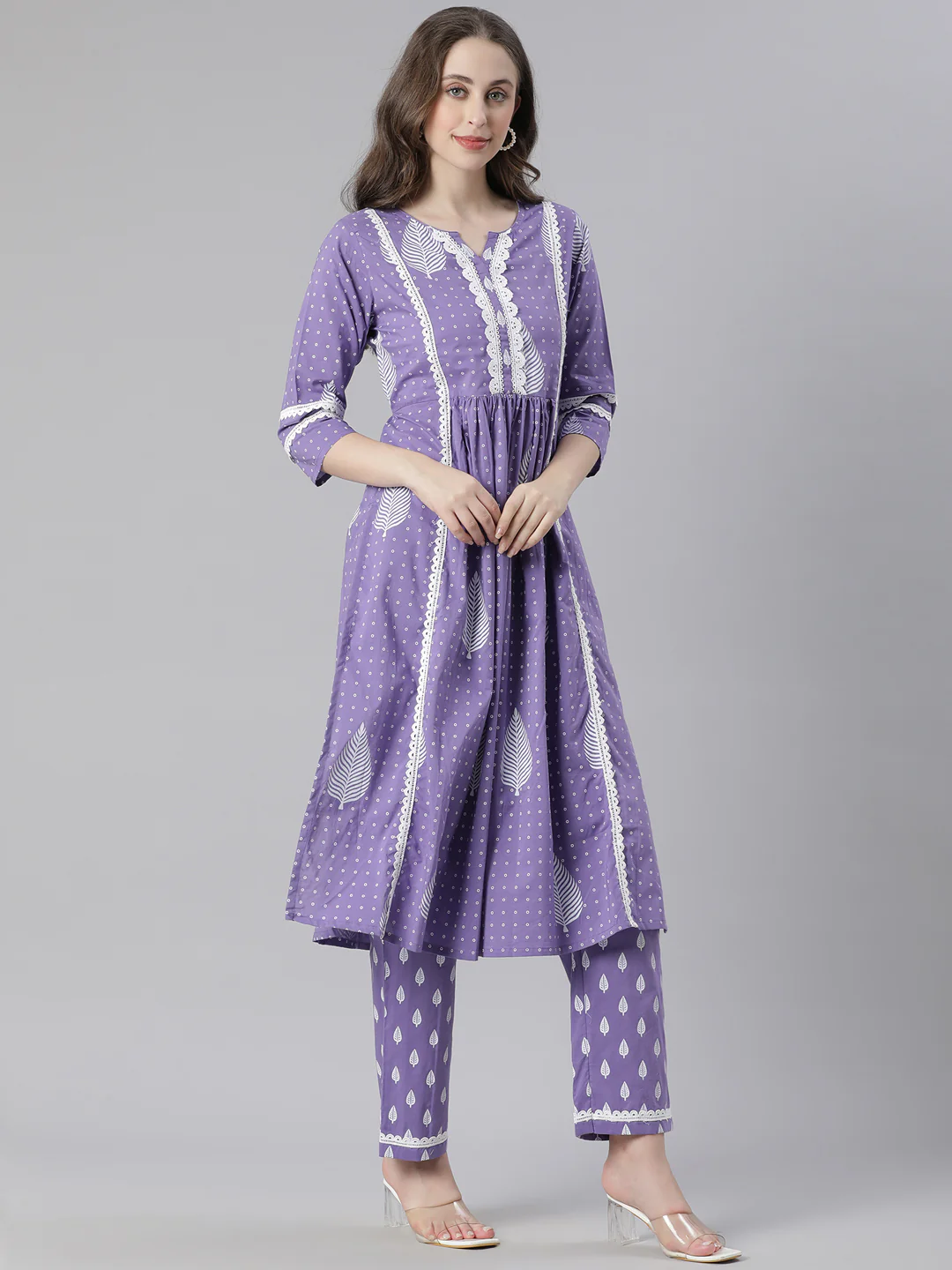 Neerus Lavender Printed Straight Kurta and Trousers With Dupatta - Image 2