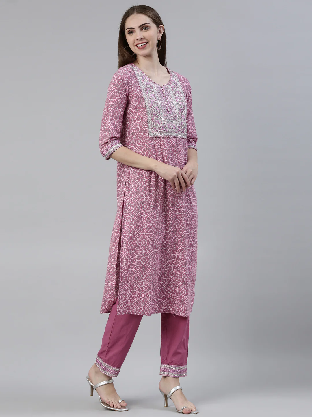Neerus Lavender Regular Knee Length Printed Kurta Solid Trousers With Dupatta - Image 2