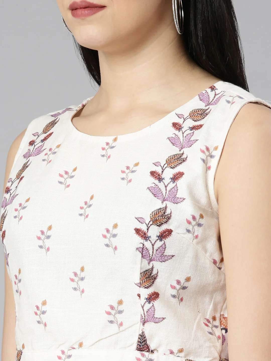 Neerus Lavender Regular Straight Floral Top And Trousers - Image 4