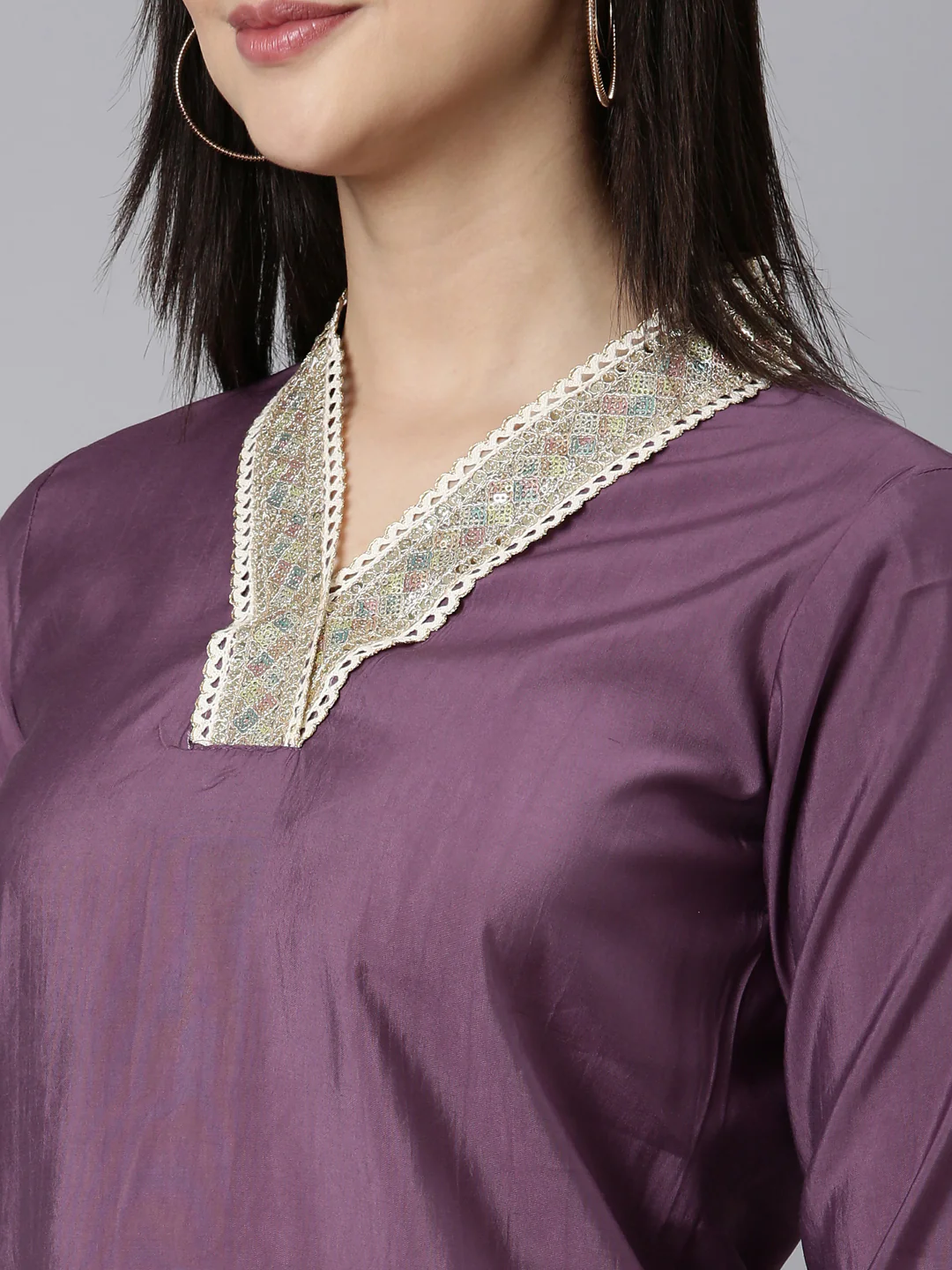 Neerus Lavender Regular Straight Solid Kurta And Trousers With Dupatta - Image 4