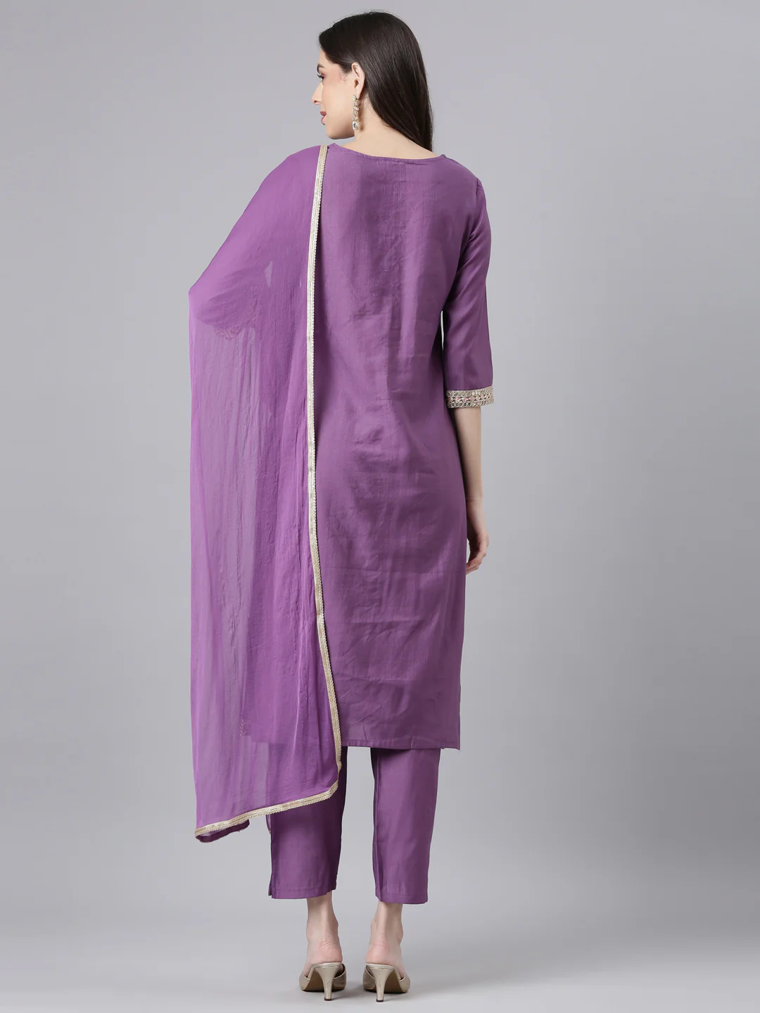 Neerus Lavender Solid Straight Kurta and Trousers With Dupatta - Image 3