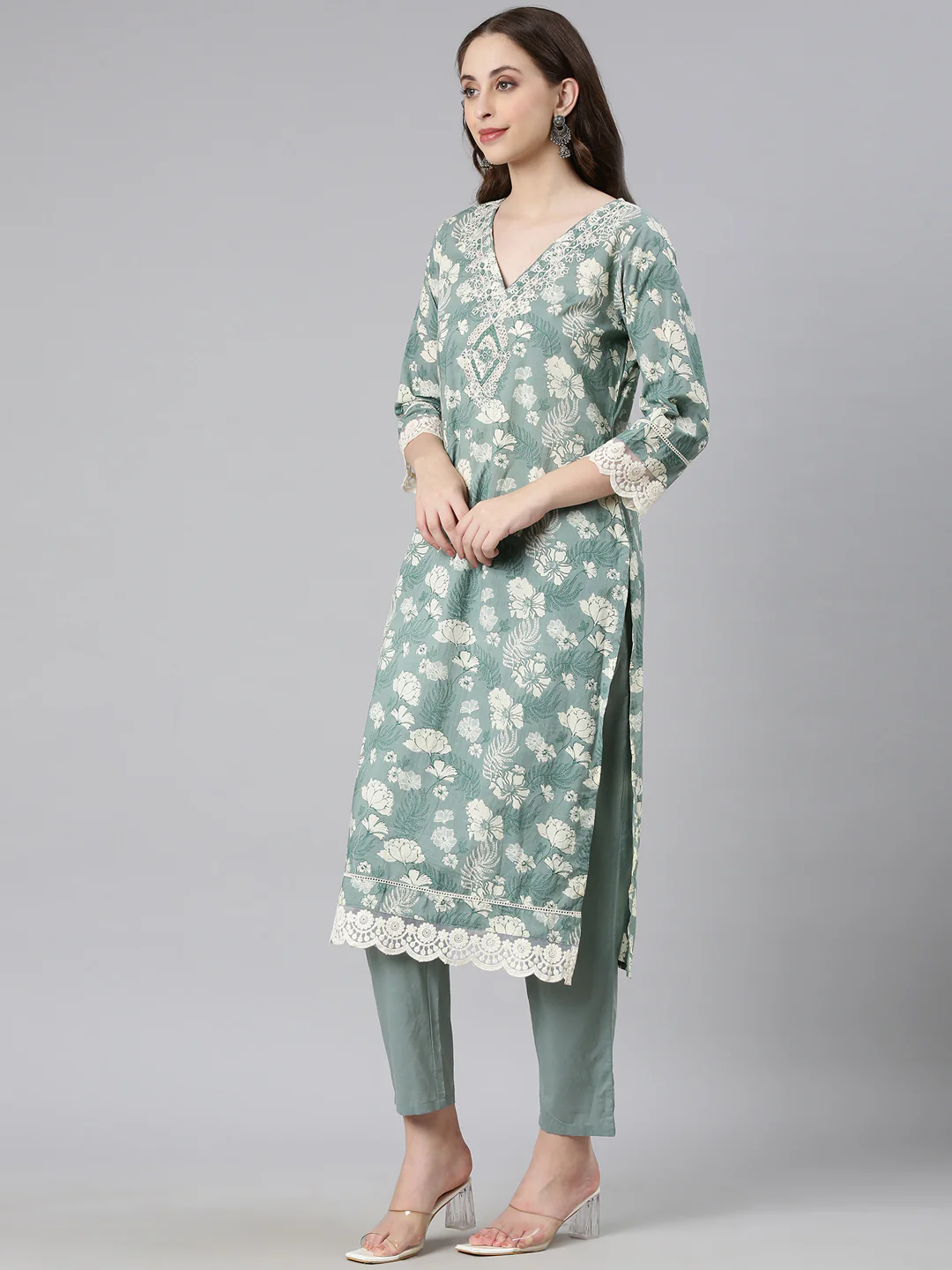 Neerus Light green Printed Straight Kurta and Trousers With Dupatta - Image 2