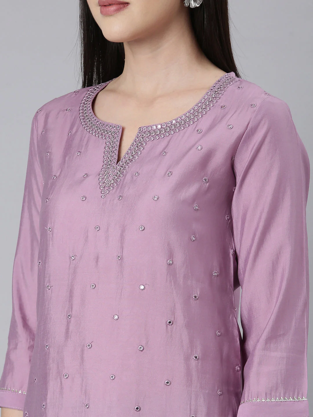 Neerus Lilac Panelled Straight Embellished Kurta - Image 5