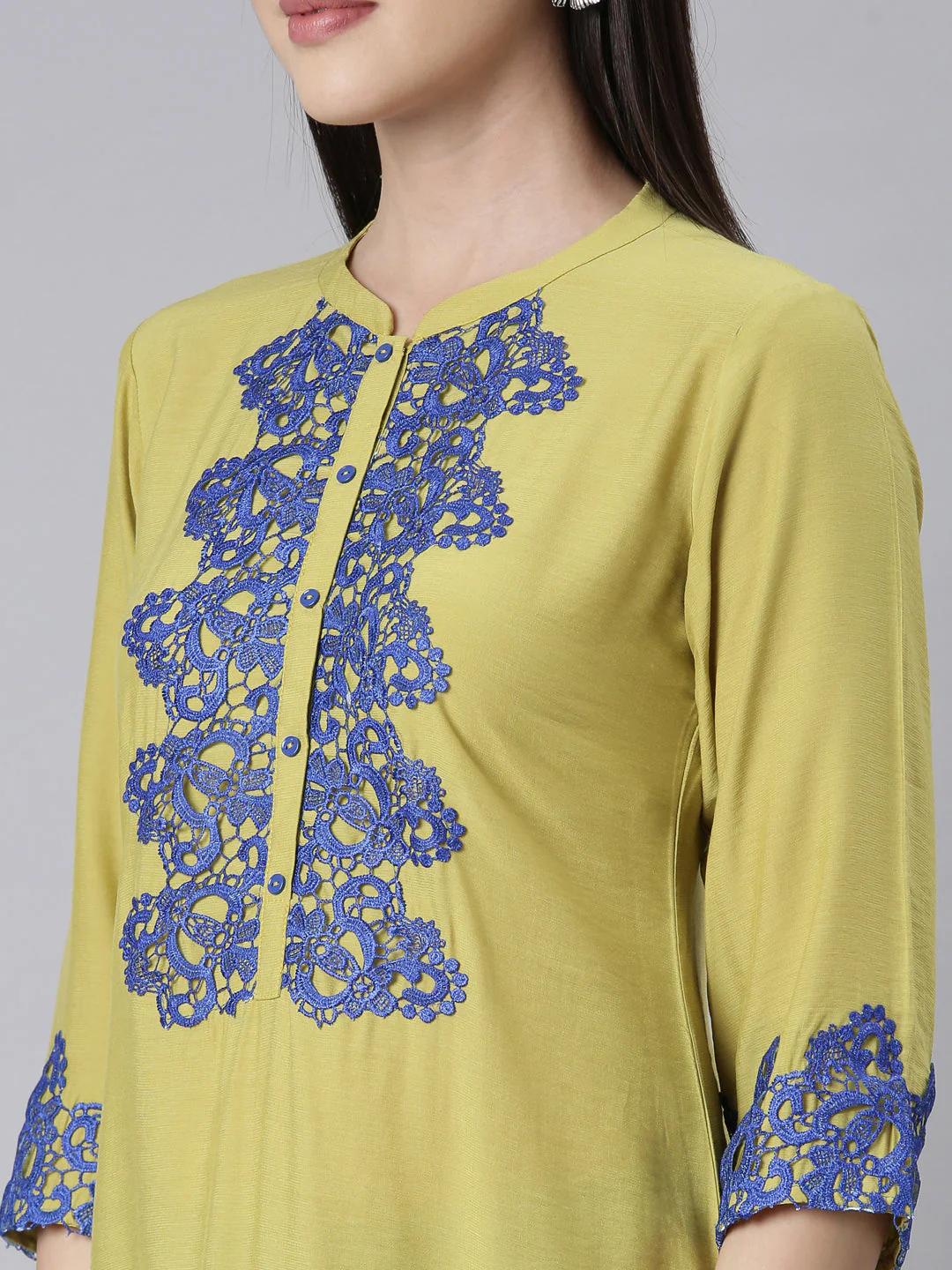 Neerus Green Panelled Straight Embellished Kurta - Image 5