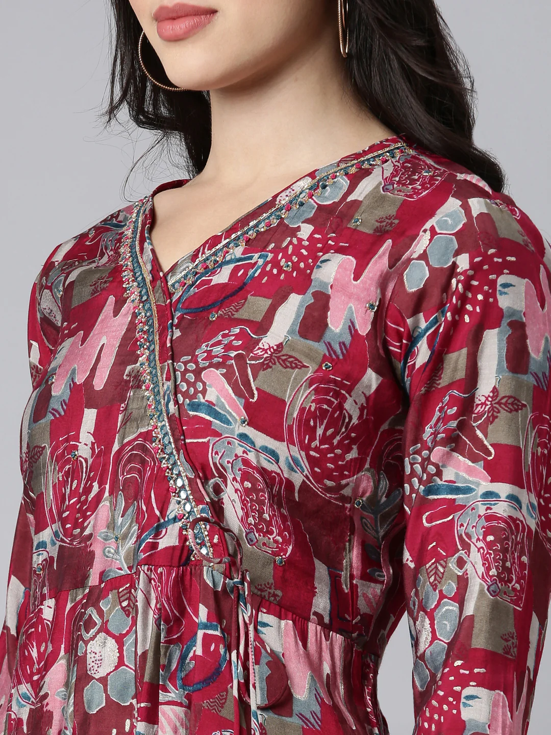 Neerus Magenta Angrakha Straight Floral Kurta And Trousers With Dupatta - Image 4