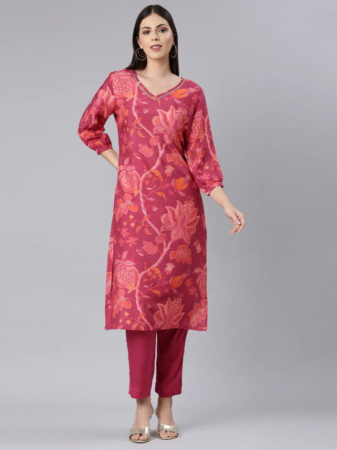 Neerus Magenta Casual Floral Straight Kurta and Trouser
