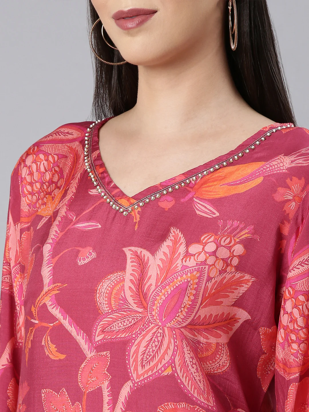 Neerus Magenta Casual Floral Straight Kurta and Trouser - Image 5