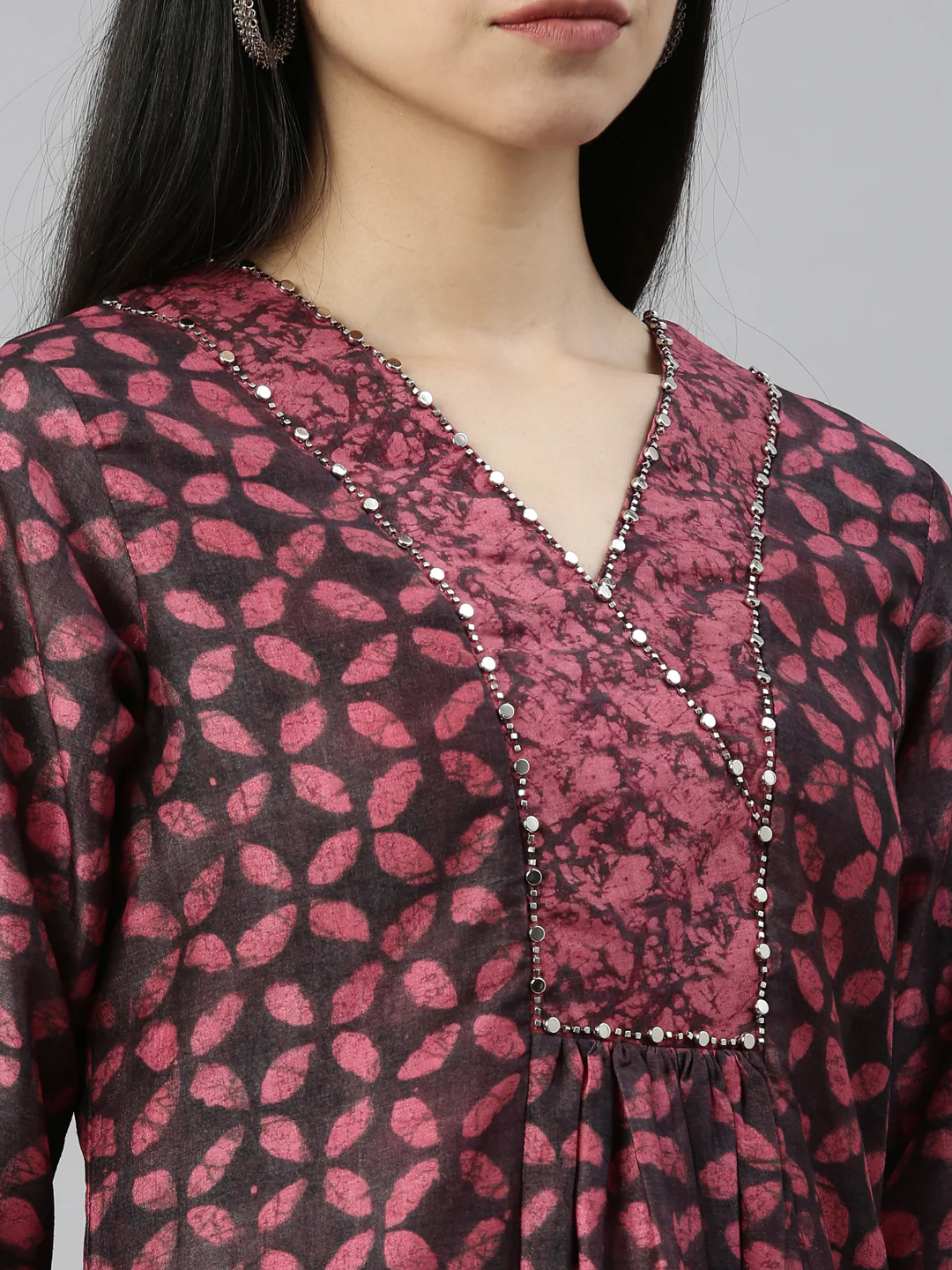 Neerus Magenta Color Model Fabric Suit Set - Image 9