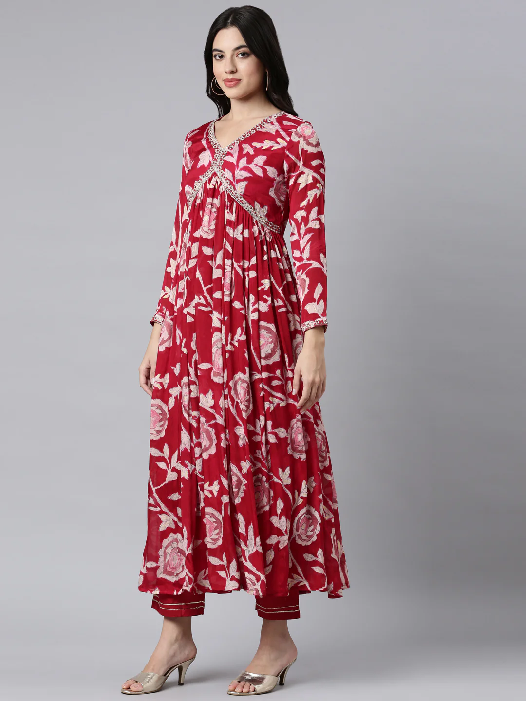 Neerus Magenta Pleated Straight Floral Kurta And Trousers With Dupatta - Image 2