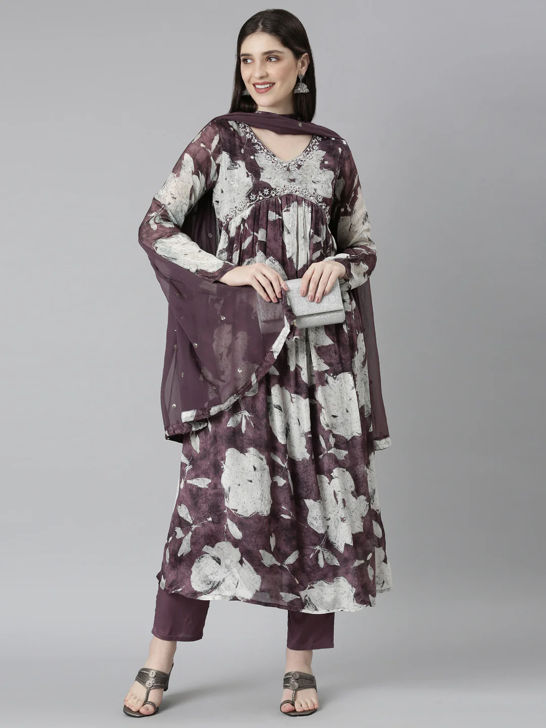 Neerus Magenta Regular Straight Floral Kurta And Trousers With Dupatta - Image 5