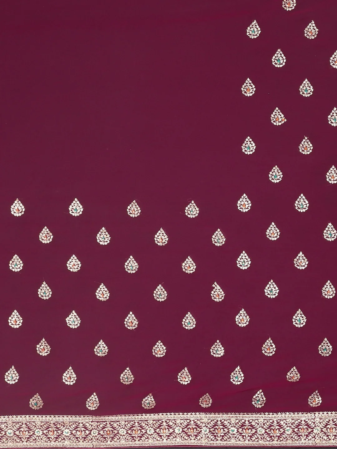 Neerus Magenta Textured Saree With Blouse - Image 3